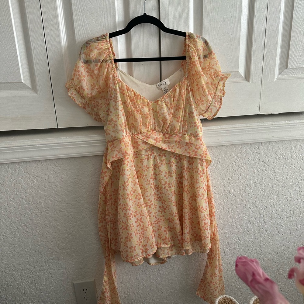 jeasica simpson floral romper